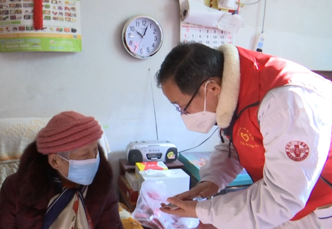 急熱線、發(fā)防疫包、送藥上門