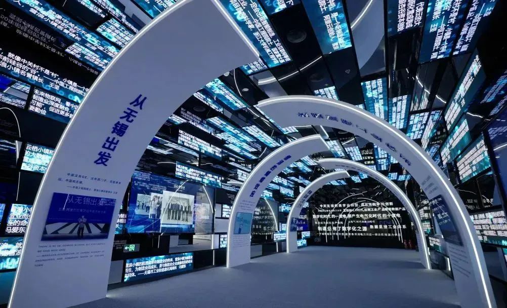 智能傳播時(shí)代，誰將笑傲群雄